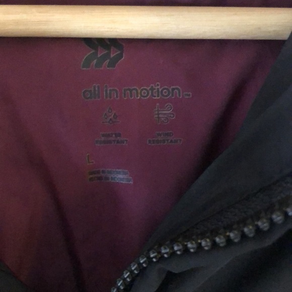 Target Coat - Picture 2 of 4